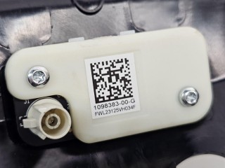 Камера салона + накладка на зеркало, ориг. номер 1098383-00, 1086332-00, Tesla Model 3 1 поколение 2021-2024