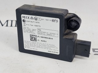 блок Bluetooth, ориг. номер 1097855-00, Tesla Model 3 1 поколение 2021-2024
