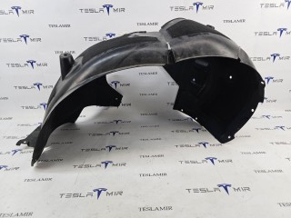 Подкрылок (защита колесных арок) передний правый, ориг. номер 1081582-00, Tesla Model 3 1 поколение 2021-2024