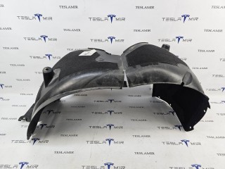 Подкрылок (защита колесных арок) передний правый, ориг. номер 1081582-00, Tesla Model 3 1 поколение 2021-2024