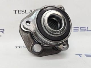 ступица передняя, ориг. номер 1044121-00, Tesla Model 3 1 поколение 2021-2024