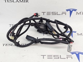 Электропроводка панели радиаторов (телевизора), ориг. номер 1897320-00, Tesla Model 3 2 поколение 2024-2026