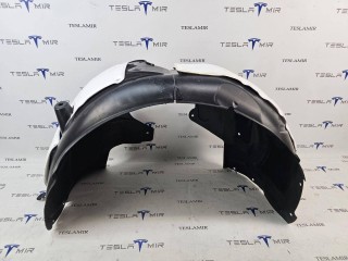 Подкрылок (защита колесных арок) передний правый, ориг. номер 1694557-00, Tesla Model 3 2 поколение 2024-2026
