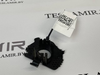 прочая запчасть, ориг. номер 1088446-00, Tesla Model 3 2017-2021