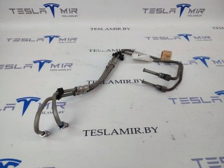 прочая запчасть, ориг. номер 1044711-00, Tesla Model 3 2017-2021