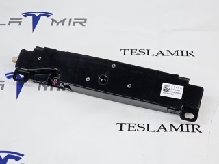 1585601-00