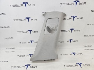 Накладка стойки B внутренняя правая верхняя, ориг. номер 1494607-00, Tesla Model Y 1 поколение 2020-2026