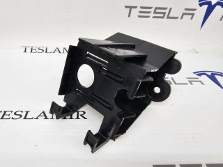 Кронштейн радара, ориг. номер 1500123-00, Tesla Model Y 1 поколение 2020-2026