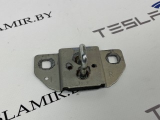 Петля замка (ригель) крышки багажника, ориг. номер A2127400132, 1009419-00, Tesla Model S 1 поколение [рестайлинг] 2016-2021