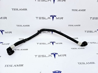 прочая запчасть, ориг. номер 1077589-00, Tesla Model 3 2017-2021