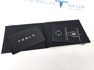 ключ-карта, ориг. номер 1131087-00, 1131088-01, Tesla Model 3 1 поколение 2017-2021