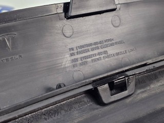 прочая запчасть, ориг. номер 1047740-00, 1050211-00, Tesla Model X 2015-2021