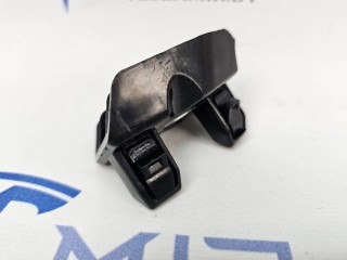 Кронштейн крепления крыла (вилка) левый, ориг. номер 1493774-00, 1493772-00, Tesla Model Y 1 поколение 2020-2026