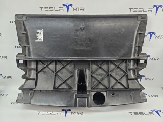 корпус кассеты радиаторов верхний, ориг. номер 1982488-00, 1982493-00, Tesla Model Y 1 поколение 2020-2026