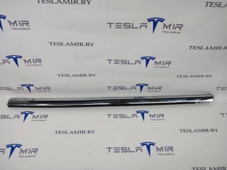 Молдинг двери (хром) передний левый, ориг. номер 1038393-00, 1095786-00, Tesla Model S 1 поколение [рестайлинг] 2016-2021