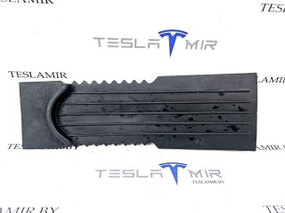 прочая запчасть, ориг. номер 1058083-00, Tesla Model S  [рестайлинг] 2016-2021