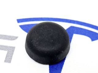 Заглушка гайки стеклоочистителя, ориг. номер 1106610-00, Tesla Model Y 1 поколение 2020-2026