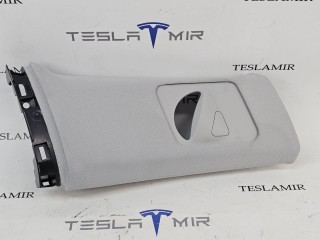 Накладка стойки B внутренняя правая верхняя, ориг. номер 1732300-22, Tesla Model 3 2 поколение 2024-2026