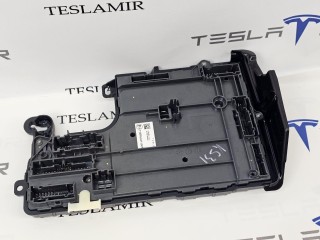 прочая запчасть, ориг. номер 1834632-10, Tesla Model 3 2 2024-2026