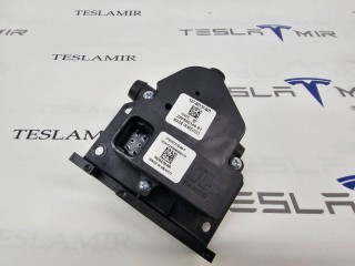 прочая запчасть, ориг. номер 6007370-00, Tesla Model S 2012-2016
