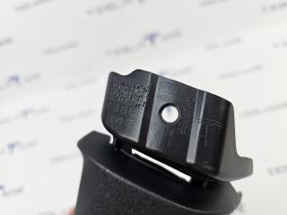 Накладка стойки С внутренняя правая верхняя, ориг. номер 1086277-00, Tesla Model 3 1 поколение 2021-2024