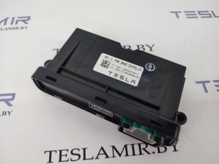 Блок контроля стояночного тормоза, ориг. номер 1007618-00, Tesla Model S 1 поколение [рестайлинг] 2016-2021