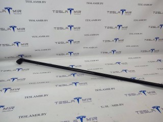 Патрубок системы охлаждения пластиковый передний, ориг. номер 1530118-00, Tesla Model 3 1 поколение 2021-2024