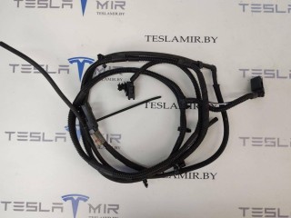 прочая запчасть, ориг. номер 1025202-00, Tesla Model S  [рестайлинг] 2016-2021