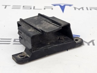 прочая запчасть, ориг. номер 1092730-00, Tesla Model S  [рестайлинг] 2016-2021