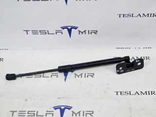 Амортизатор (упор) капота, ориг. номер 1645989-00, Tesla Model 3 2 поколение 2024-2026