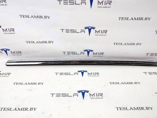 Молдинг двери (хром) передний левый, ориг. номер 1038393-00, 1095786-00, Tesla Model S 1 поколение [рестайлинг] 2016-2021