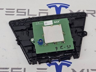 Антенна GPS навигации Tesla Model S 1 поколение [2-й рестайлинг] 2021-2026, 1599097-00
