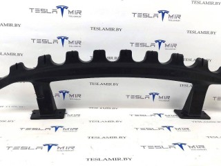 Усилитель нижний переднего бампера (гребень), ориг. номер 1056837-00, Tesla Model S 1 поколение [рестайлинг] 2016-2021