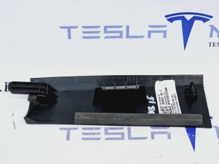 прочая запчасть, ориг. номер 1494622-00, Tesla Model Y 2020-2026
