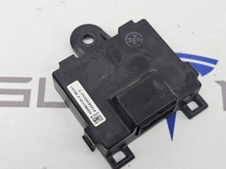 прочая запчасть, ориг. номер 1069651-00, Tesla Model S  [рестайлинг] 2016-2021