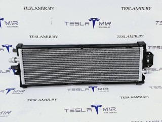 прочая запчасть, ориг. номер 1077082-00-C, 1077082-00, Tesla Model 3 2017-2021