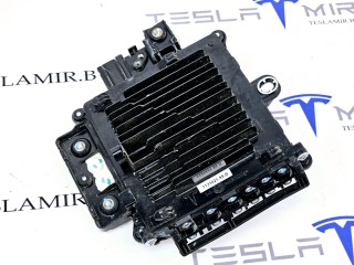 Блок электронных предохранителей E-fuse, ориг. номер 1112379-00, 1131021-99, 1131021-00, Tesla Model S 1 поколение [рестайлинг] 2016-2021