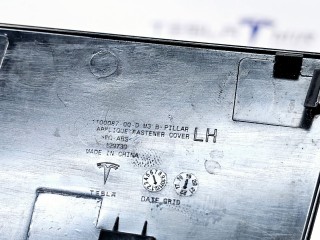 Накладка стойки B наружная левая нижняя, ориг. номер 1100087-00, Tesla Model 3 1 поколение 2021-2024