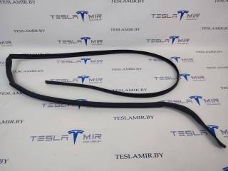 Уплотнитель порога (филенки дверей) правый нижний Tesla Model S 1 поколение [рестайлинг] 2016-2021, 6009588-00