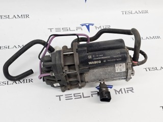 компрессор пневмоподвески Tesla Model S 1 поколение [рестайлинг] 2016-2021, 1027911-00