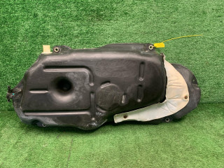 топливный бак, ориг. номер YARIS, Toyota Vitz  XP10 1999-2001