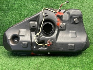 Топливный бак Toyota Corolla 10 E150 2006-2010