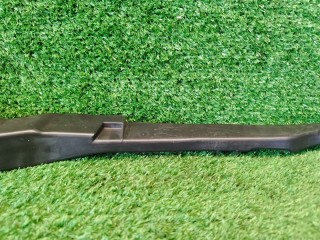 накладка замка капота, ориг. номер 5362930030, Toyota Crown Majesta 4 поколение S180 2004-2006