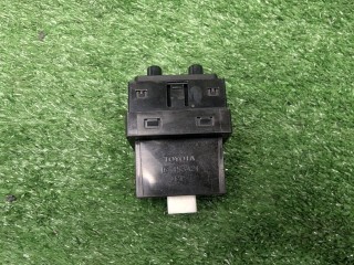 кнопка обогрева сидений, ориг. номер 8475148080, Toyota Harrier 2 XU30 2003-2013