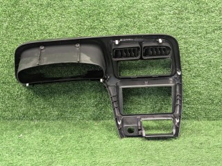декоративная накладка торпедо, ориг. номер 7382167H00, Suzuki Carry