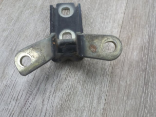 петля двери нижняя, Chevrolet Cruze 2008-2012