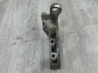 Кронштейн головки блока цилиндров, ориг. номер 8200257674, Renault Logan 2009-2016