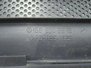 Решетка стеклоочистителя (жабо), ориг. номер 1688300518, mercedes-benz A140/160