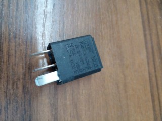реле, ориг. номер 7MO951253C, Volkswagen Passat