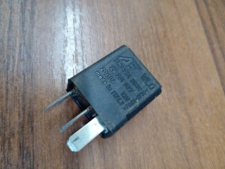 реле, ориг. номер 7MO951253C, Volkswagen Passat